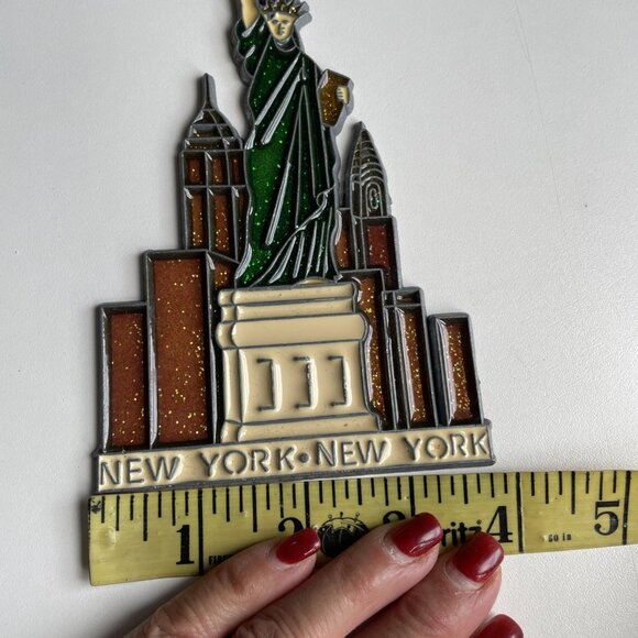 Vintage Statue Of Liberty Sun Catcher Stained Glass Ornament New York City - Picture 6 of 6